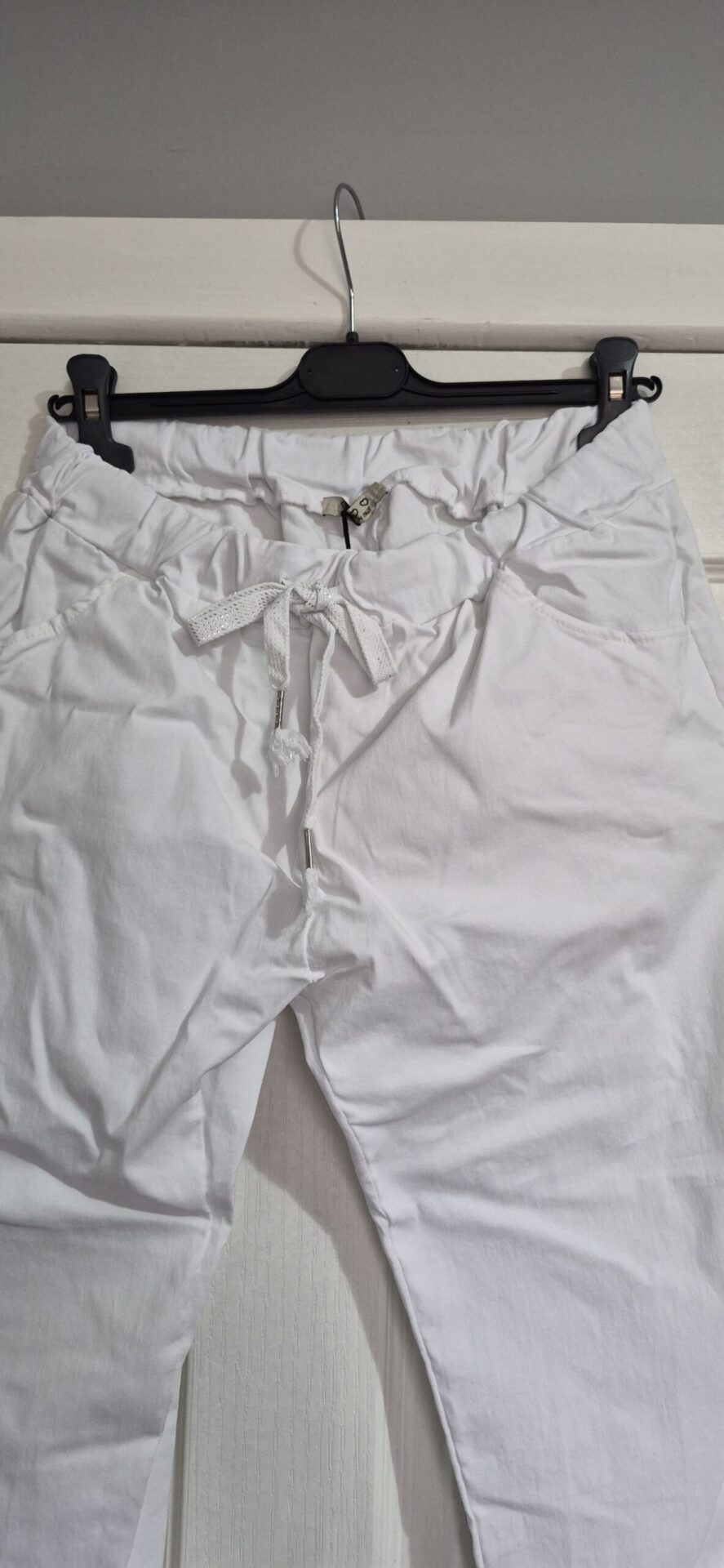 NEW Ladies White Stretchy Crinkle Magic Trousers One Size Fits 10 12 14 16 Size 1 - Image 4