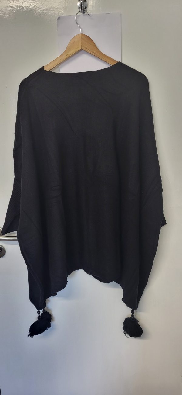 Black Ladies Batwing Tassel Poncho One size fits sizes 18 20 22 24 26 - Image 5