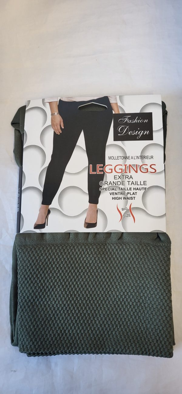 NEW Ladies Green Thermal Warm Leggings One size fits sizes 16 18 20 22