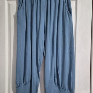 NEW Ladies Womens Denim Blue Jersey 3/4 Length cuff bottom Trousers One size fits sizes 16 18 20 22
