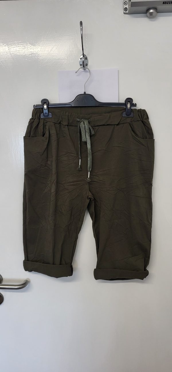 SALE SALE SALE NEW Ladies Khaki Magic Shorts Plus Size One Size Fits sizes 18 20 22 Size 2 NON RETURNABLE - Image 2