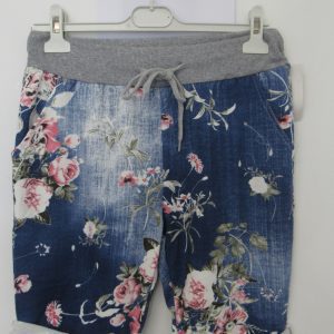 NEW Ladies Dark Blue Flower Jogger Shorts Plus Size One Size Fits sizes 16 18 20 Size 2