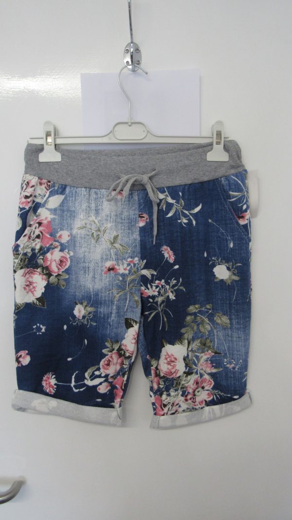 NEW Ladies Dark Blue Flower Jogger Shorts Plus Size One Size Fits sizes 16 18 20 Size 2 - Image 2
