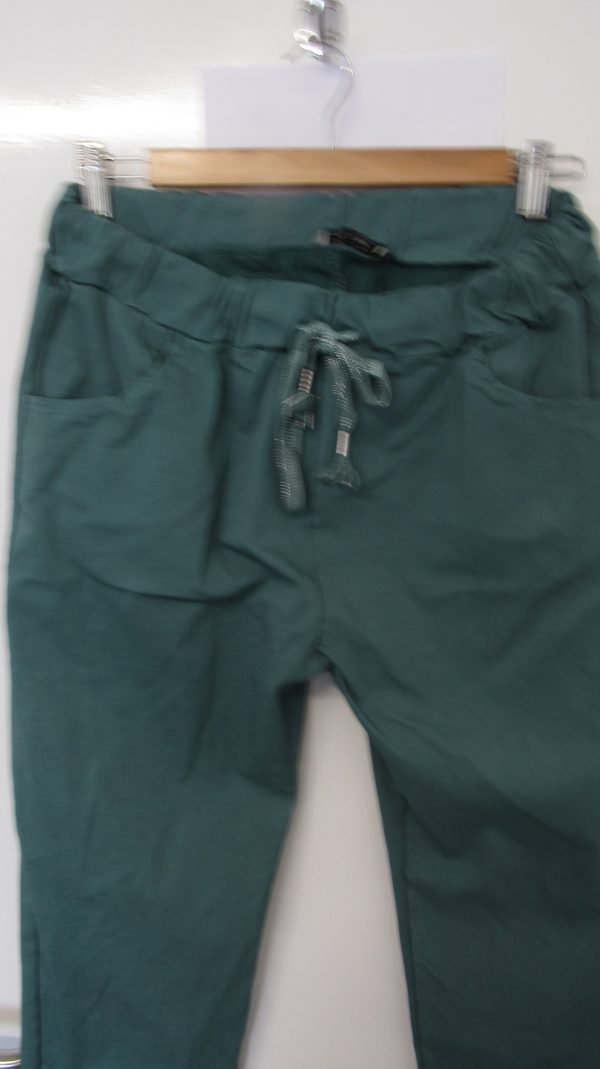 NEW Ladies Sage Green Stretchy Crinkle Magic Trousers One Size Fits 10 12 14 16 18 Size 1 - Image 3