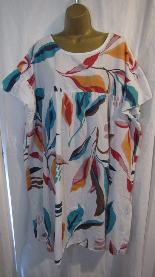 SALE SALE SALE New Ladies White Floral Smock Dress One size fits sizes 18 20 22 24 NON RETURNABLE