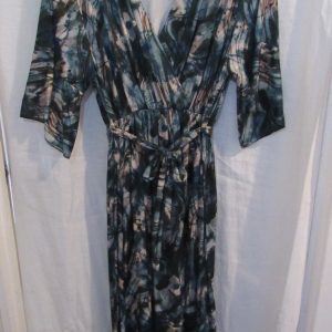 NEW Ladies Women Teal Floral Magic Dress Belted One size fits sizes 18 20 22 24