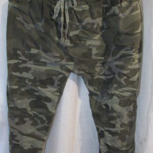 NEW Ladies Khaki CAMO Stretchy Crinkle Magic Trousers One Size Fits 18 20 22 Size 2
