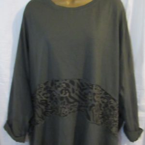 NEW Ladies Dark Khaki Animal Print Stripe Lightweight Top One size fits sizes 18 20 22 24