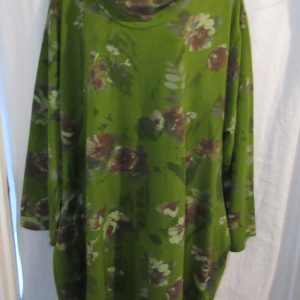 NEW Ladies Bright Green Floral Cocoon Dress One Size fits sizes 18 20 22 24