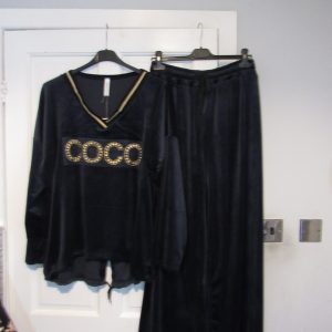 NEW Ladies Navy Blue COCO Trim Velvet feel suit One Size fits sizes 16 18 20 22