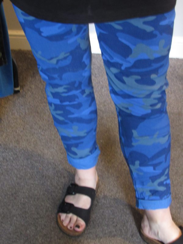 SALE SALE SALE NEW Ladies Royal Blue CAMO Stretchy Crinkle Magic Trousers One Size Fits 10 12 14 16 18 Size 1 NON RETURNABLE - Image 4