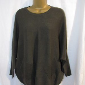 New Ladies Khaki Green Lace Back Batwing Soft Jumper One Size fits sizes 16 18 20 22