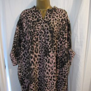 New Ladies Pink Animal Print High Low Shirt One Size Fits sizes 18 20 22