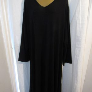 NEW Ladies V Neck Black Soft Knit Dress One Size fits sizes 18 20 22 24