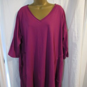 New Ladies Magenta V Neck Oversized Top One Size Fits sizes 18 20 22 24