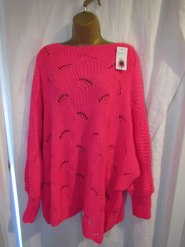 NEW Ladies Cerise Feather Print Jumper One Size Fits 18 20 22