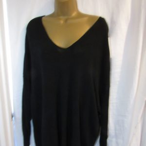New Ladies V Neck Black Soft Lightweight Jumper One Size fits sizes 16 18 20/22