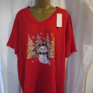 NEW Ladies Red V Neck Snowman T-shirt One Size fits sizes 18 20 22