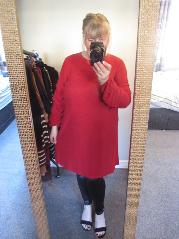 SALE SALE SALE New Ladies Red Frill sleeved Long Tunic Top One Size fits sizes 16 18 20 NON RETURNABLE - Image 4