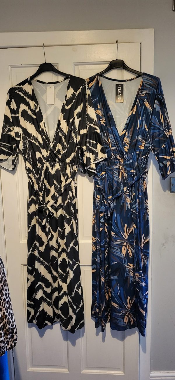 2 dresses for £15 1 grey and 1 bright blue One size fits sizes 18 20 22 24 NON RETURNABLE