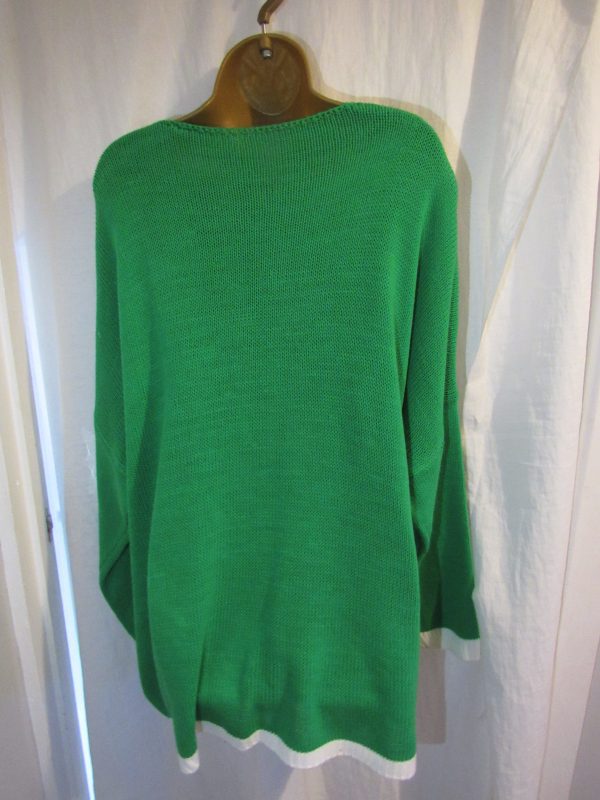 NEW Ladies Green Edged with White Stars Jumper One Size Fits 18 20 22 - Image 2