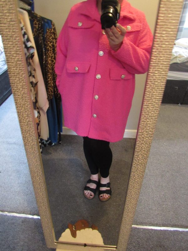 SALE SALE SALE New Ladies Cerise Gold Button Shacket One Size fits sizes 18 20 22 NON RETURNABLE - Image 5