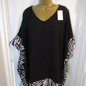 SALE SALE SALE NEW Ladies Black edged Zebra Print Batwing Top One Size fits sizes 18 20 22 24 NON RETURNABLE