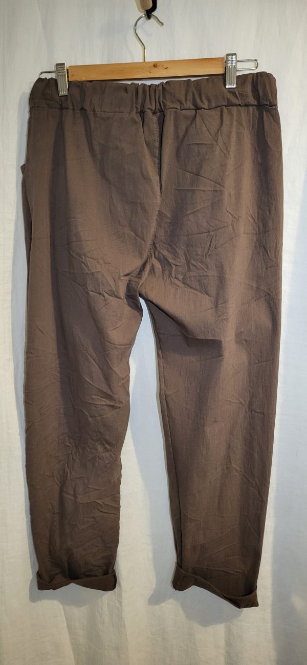 NEW Ladies Brown Stretchy Crinkle Magic Trousers One Size Fits 18 20 22 Size 2 - Image 3