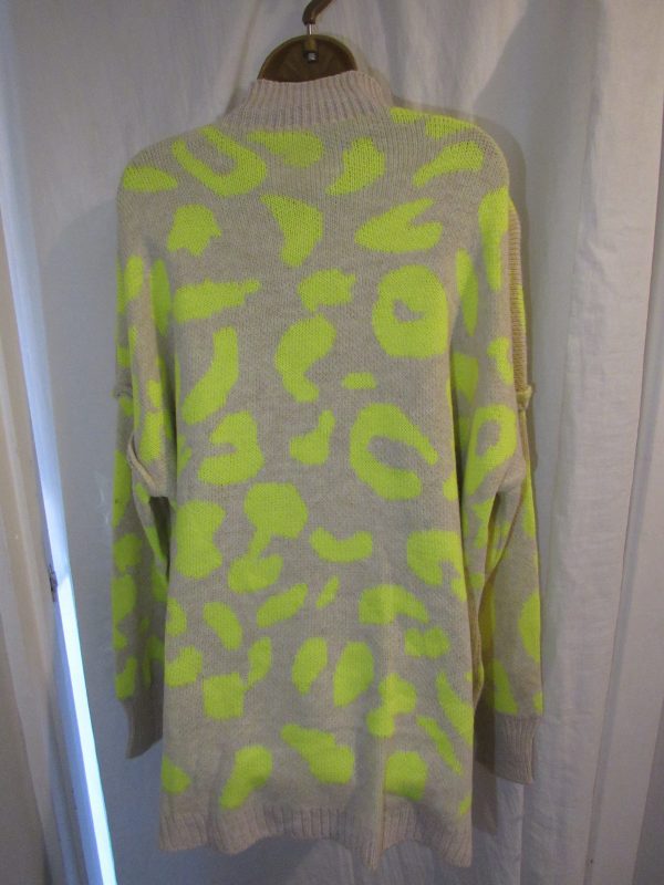 NEW Ladies Women Lime Leopard Print Jumper One Size Fits 18 20 22 - Image 3