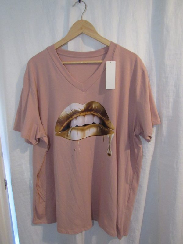 New Ladies Women Pink Lips V Neck T-shirt One Size Fits 18 20 22 - Image 2