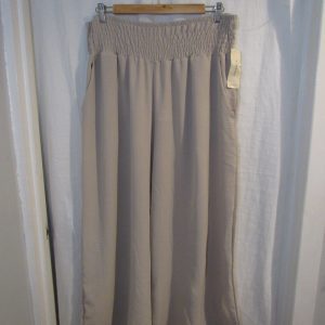 NEW Ladies Womens Beige Palattzo Trousers One size fits sizes 18 20 22 24