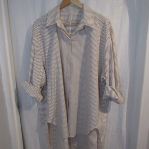 New Ladies Women Beige White Stripe Sparkle all over Shirt One size fits sizes 18 20 22 24
