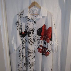 NEW Ladies Minnie Love Button Up Shirt Blouse One size fits sizes 18 20 22 24