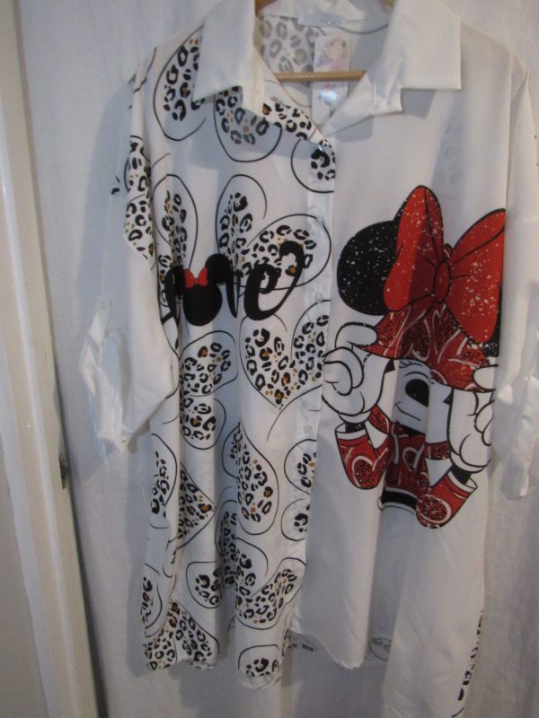 NEW Ladies Minnie Love Button Up Shirt Blouse One size fits sizes 18 20 22 24 - Image 4