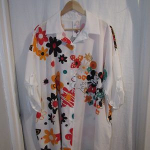 NEW Ladies Minnie Flower Button Up Shirt Blouse One size fits sizes 18 20 22 24