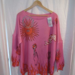 New Ladies Shorter Length Cerise Print Jumper one size fits sies 18 20 22
