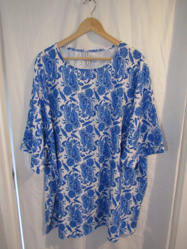 NEW Ladies Women Royal Blue Print Round Neck Tunic Top One Size fits sizes 18 20 22 24 - Image 2