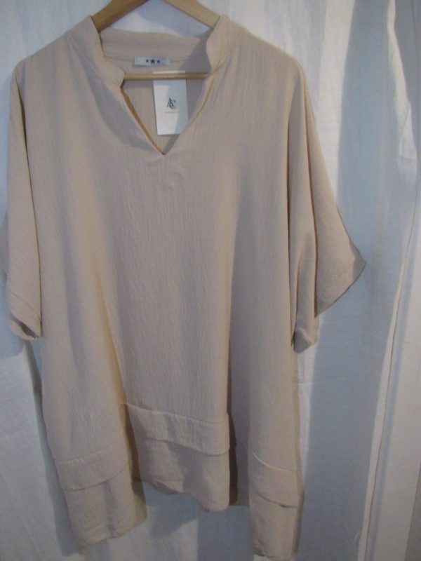 Ladies Women New Beige Plus Tunic Top One Size fits sizes 18 20 22 24 - Image 2