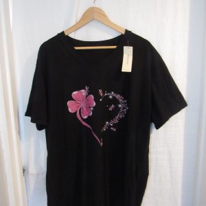 New Ladies Women Black Clover Heart V Neck T-shirt One Size Fits 18 20 22