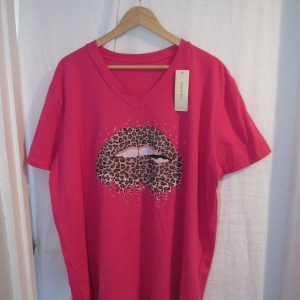 New Ladies Women Cerise Lips V Neck T-shirt One Size Fits 18 20 22