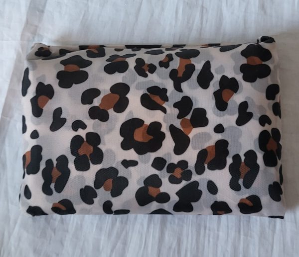 Bundle deal 2 x Re-useable Shopping Bags for £5 2 x Animal Print - Image 4