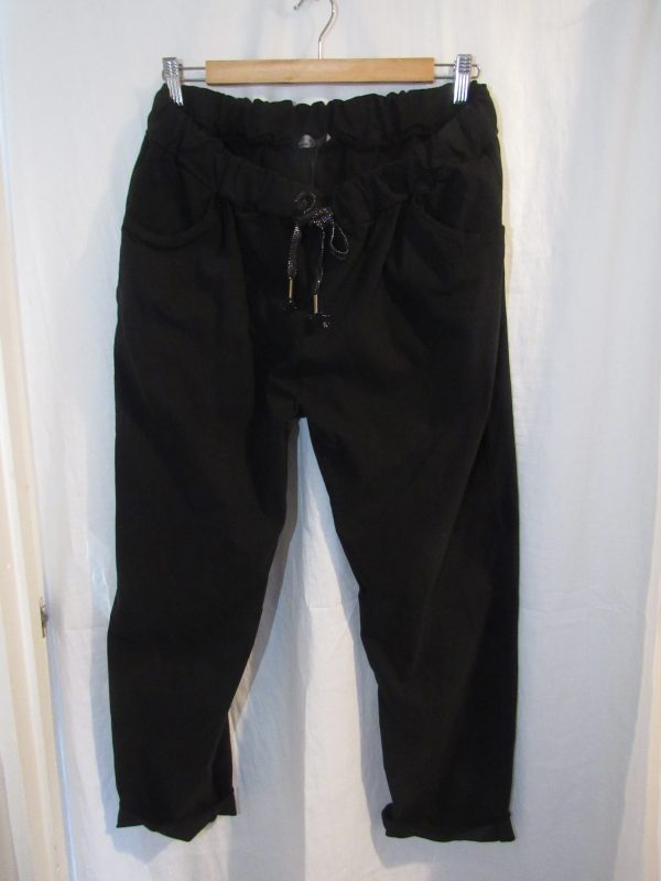 NEW Ladies Black Stretchy Crinkle Magic Trousers One Size Fits 18 20 22 Size 2