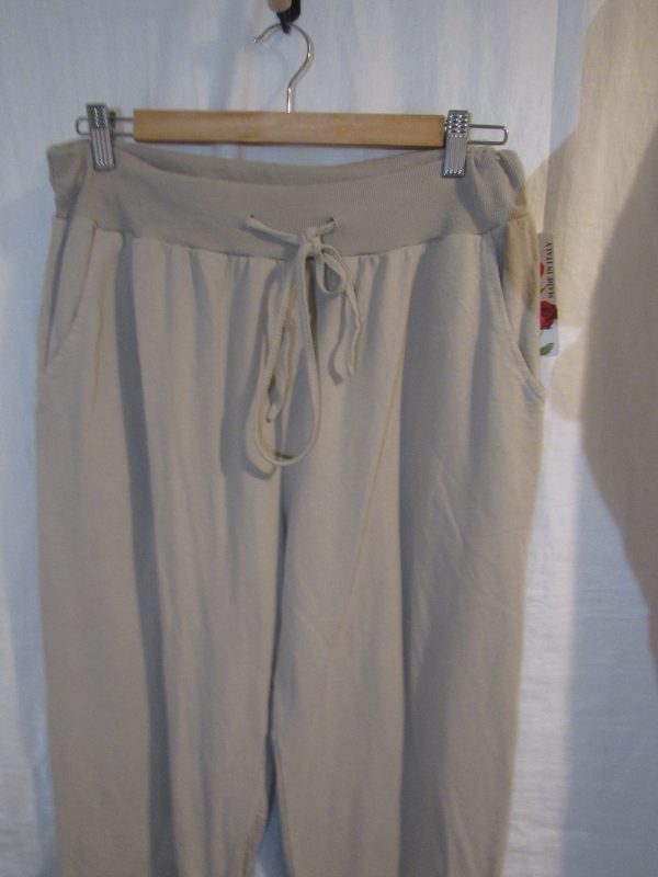 New Ladies Plain Joggers Beige One Size fits sizes 16 18 20 22 Size 2 - Image 3