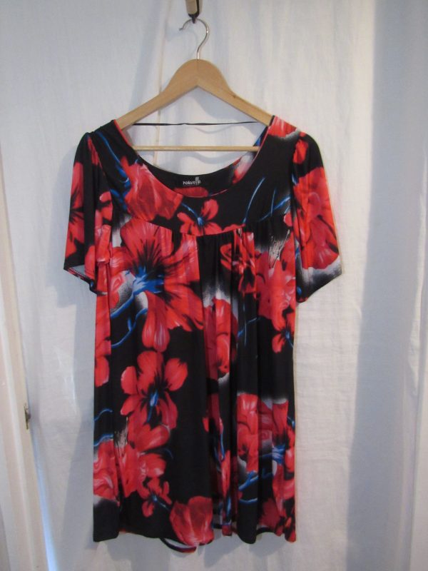 New Ladies Red with Black Floral Silky Top Sized Item Size 20