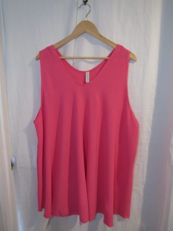 New Ladies Cerise Pink Sleeveless Swing Top Plus Size One Size fits 18 20 22 24 - Image 2