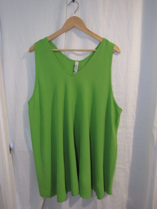 New Ladies Lime Sleeveless Swing Top Plus Size One Size fits 18 20 22 24 - Image 4