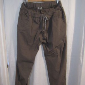 NEW Ladies Mocha Stretchy Crinkle Magic Trousers One Size Fits 16 18 20 22 Size 2