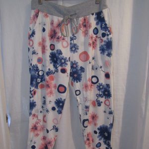 NEW Ladies Womens White Circle Floral Joggers Trousers One Size fits sizes 16 18 20 22 Size 2