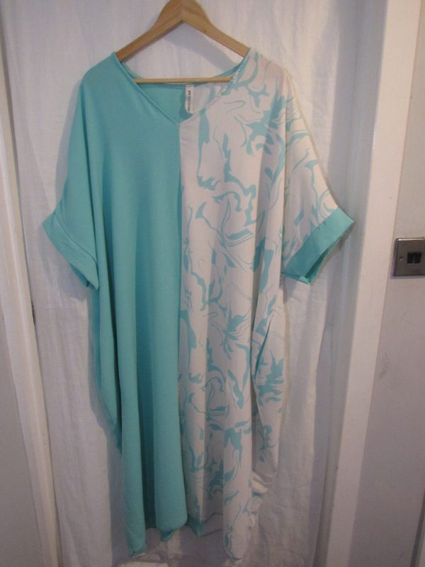 New Ladies Teal Half and Half Dress One Size fits sizes 18 20 22 24 - Image 2