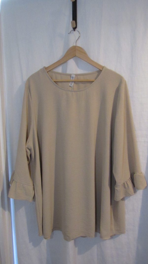 SALE SALE SALE NEW Ladies Beige Round Neck Frill Sleeve Tunic Top One Size Fits Sizes 18 20 22 NON RETURNALBLE